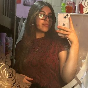 Meet your Posher, Natasha